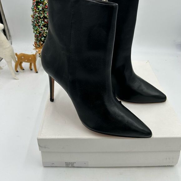 Women’s Schutz leather ankle boots size 9.5 made in Brazil - Picture 3 of 9